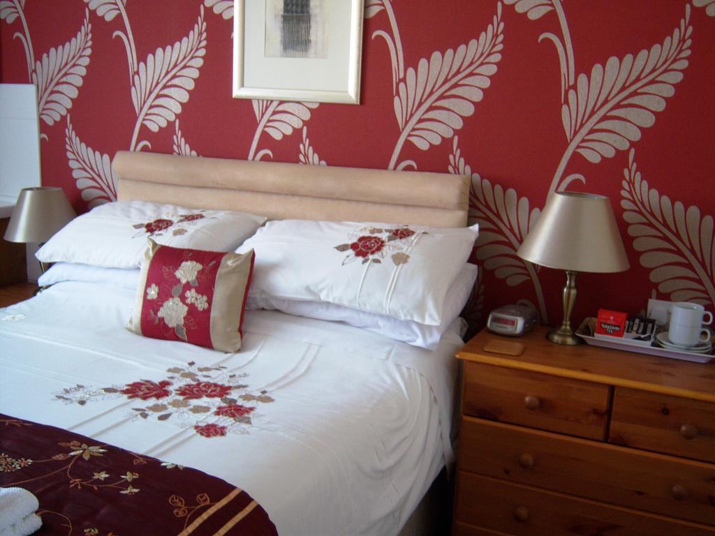 The Hillcrest Hotel Scarborough Room photo